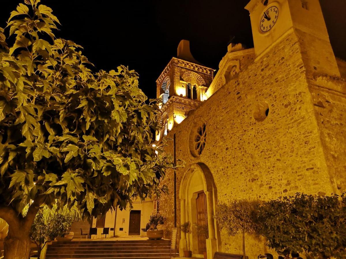 Sulle Orme Di Federico II Appartement Rocca Imperiale Buitenkant foto